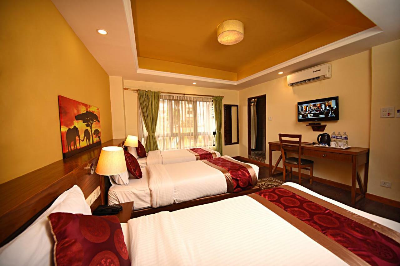 Dom Himalaya Hotel Катманду Экстерьер фото